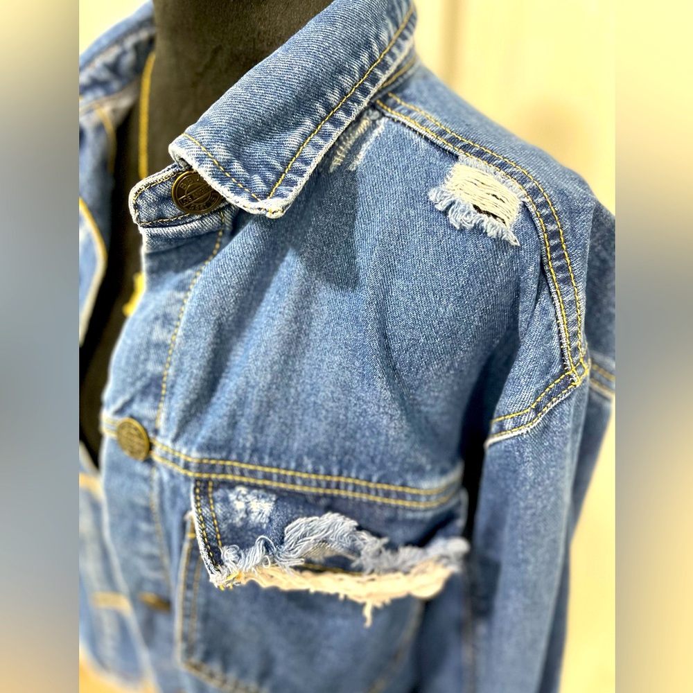 Jean jacket - Picture 3 of 4